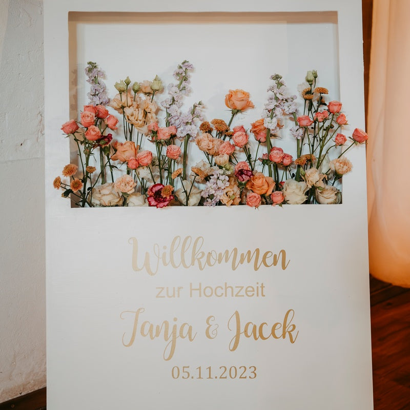 Willkommensschild Flower Welcome Sign - Palettenhochzeit