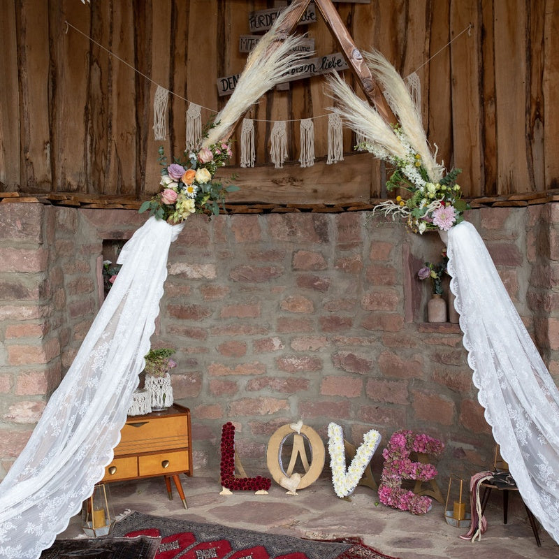 Traubogen Dreieck - Palettenhochzeit